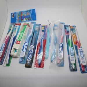 Oral-B Gum TopCare Wave Colgate Toothbrushes Lot New Sealed‎ Bulk